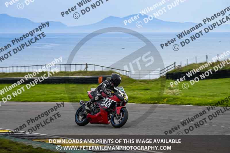 anglesey no limits trackday;anglesey photographs;anglesey trackday photographs;enduro digital images;event digital images;eventdigitalimages;no limits trackdays;peter wileman photography;racing digital images;trac mon;trackday digital images;trackday photos;ty croes